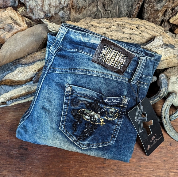 Montana West Denim - NWT Montana West limited collection embellished boot cut bling jeans